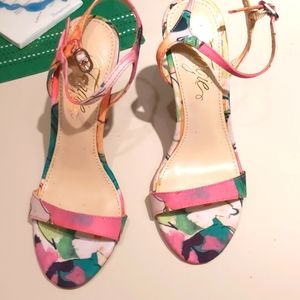 Fergie sandals, size 6, multi colored, 4" heel, fabric